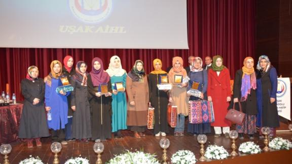 Genç Nida Kız Öğrenciler Kuran-ı Kerim Güzel Okuma ve Hafızlık İl Final Yarışması Yapıldı 