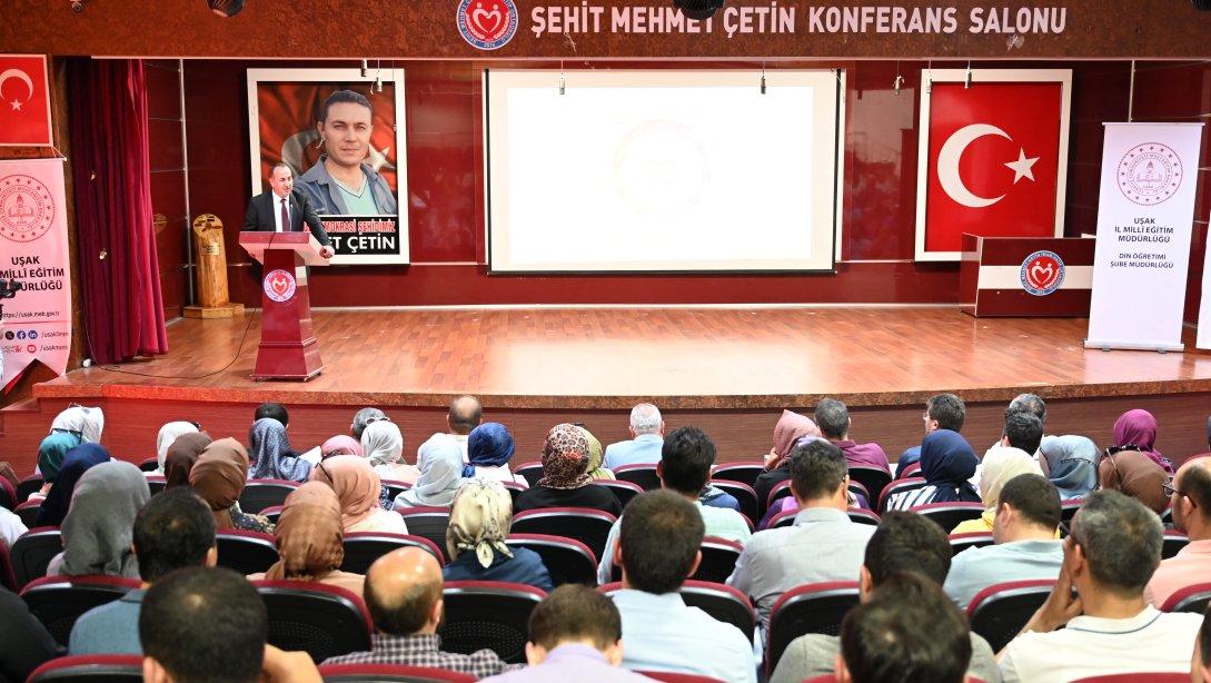 Türkiye Yüzyılı Maarif Modeli Bilgilendirme Toplantısı Din Kültürü ve Ahlak Bilgisi Dersi Öğretim Programı alanında yapıldı