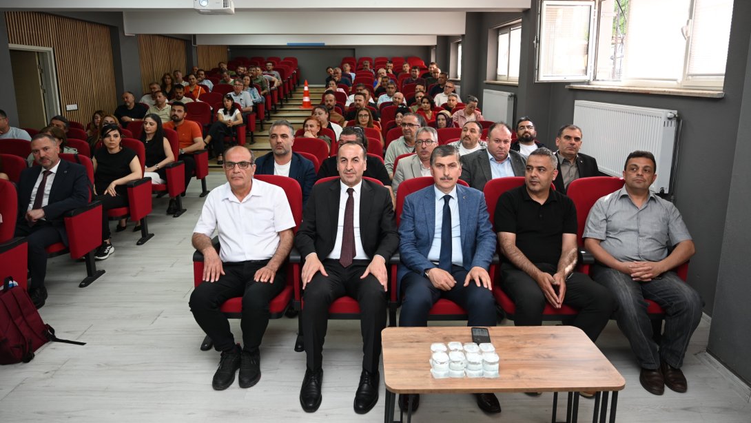 Eğitim Kurumları Yönetici Yetiştirme Programı Kapanış Töreni Gerçekleştirildi