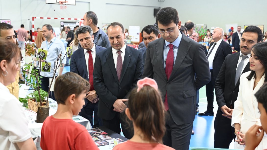 Harezmi Eğitim Modeli Yıl Sonu Şenliği Gerçekleştirildi