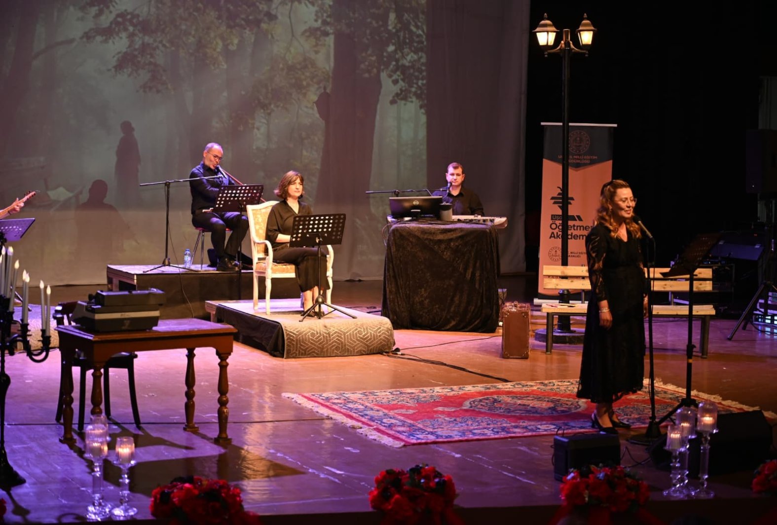 Şiir ve Müzik Akşamı